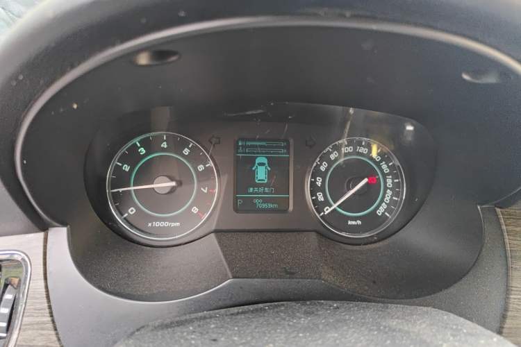 Used JAC Group Refine M5 2013 2.0T Gasoline Automatic Business Edition Instrument Cluster
