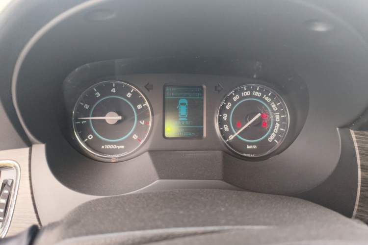 Used JAC Group Refine M5 2013 2.0T Gasoline Automatic Business Edition Instrument Cluster