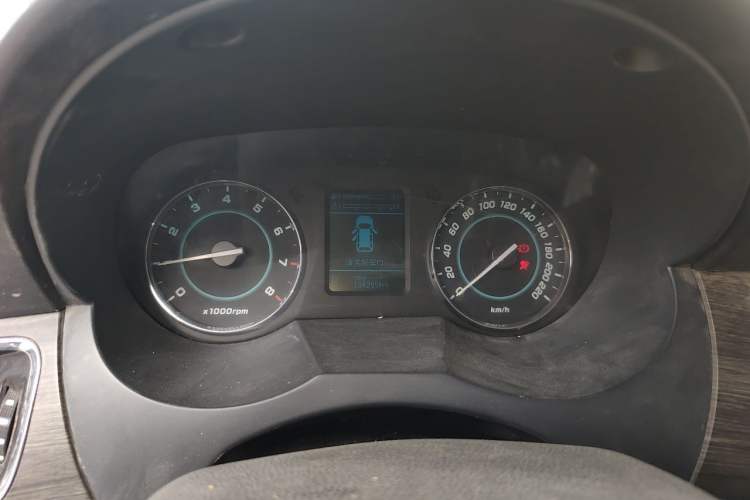 Used JAC Group Refine M5 2013 2.0T Gasoline Automatic Business Edition Instrument Cluster