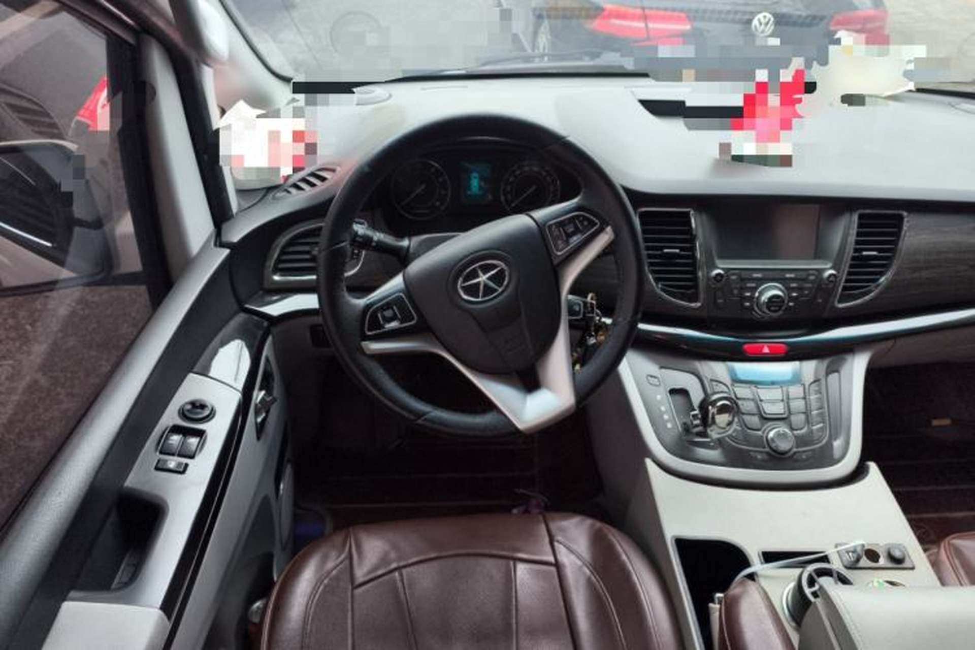 Used JAC Group Refine M5 2013 2.0T Gasoline Automatic Business Edition Steering Wheel