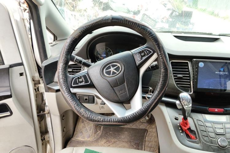 Used JAC Group Refine M5 2013 2.0T Gasoline Automatic Business Edition Steering Wheel