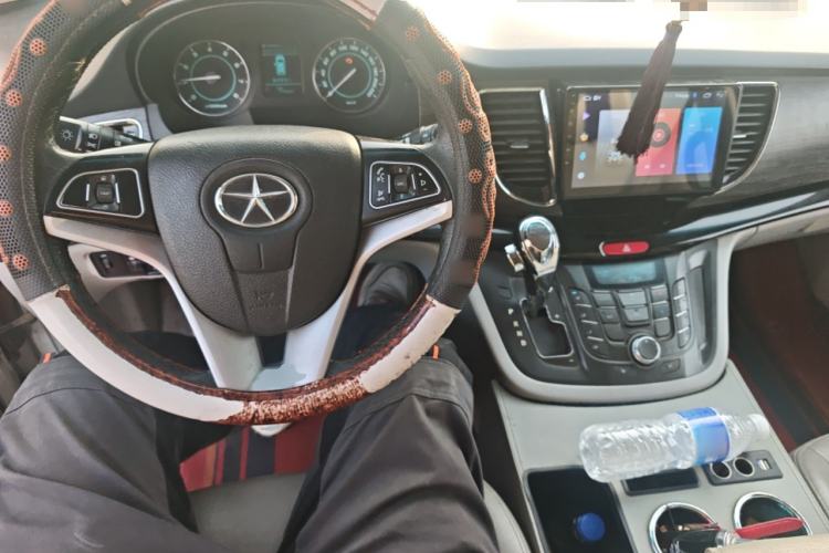 Used JAC Group Refine M5 2013 2.0T Gasoline Automatic Business Edition Steering Wheel