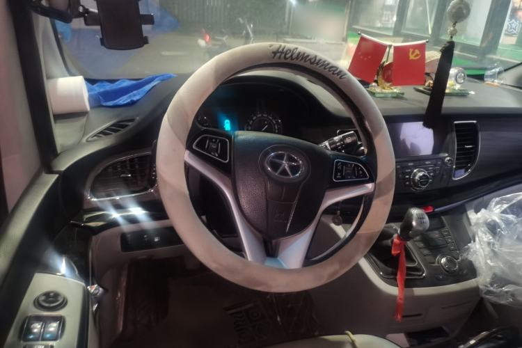 Used JAC Group Refine M5 2013 2.0T Gasoline Manual Business Edition Steering Wheel
