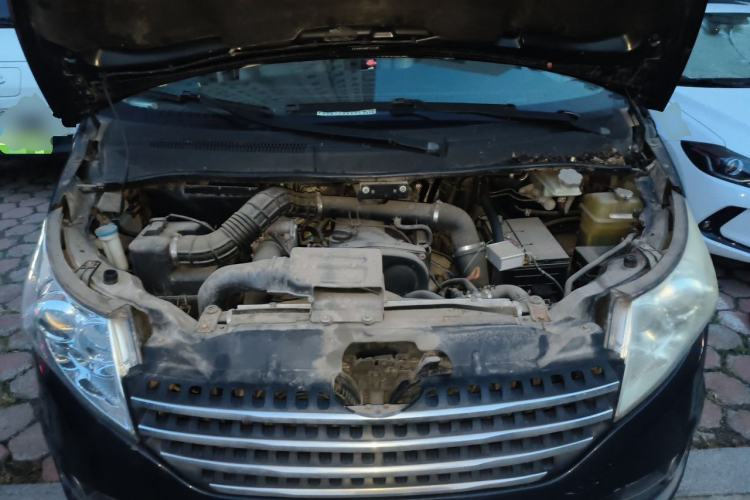 Used JAC Group Refine M5 2014 Colorway 2.0T Gasoline Manual Business Edition Engine Bay