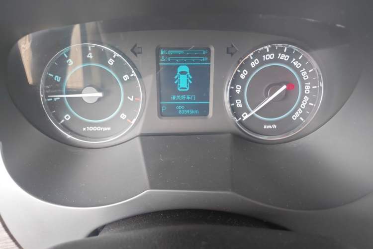 Used JAC Group Refine M5 2014 2.0T Gasoline Automatic Business Edition Instrument Cluster