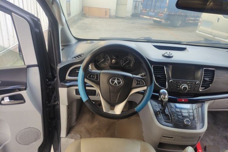 Used JAC Group Refine M5 2014 Colorway 2.0T Gasoline Automatic Business Edition Steering Wheel