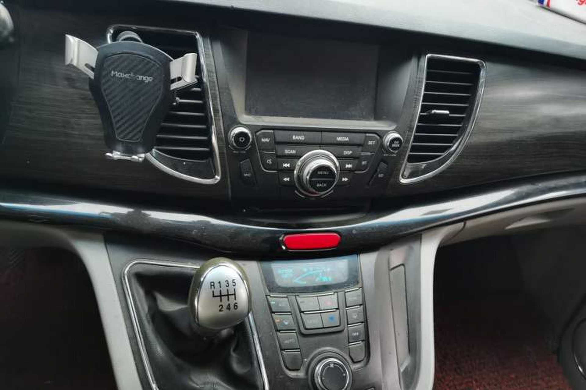 Used JAC Group Refine M5 2014 Colorway 2.0T Gasoline Manual Business Edition Audio And AC Panel