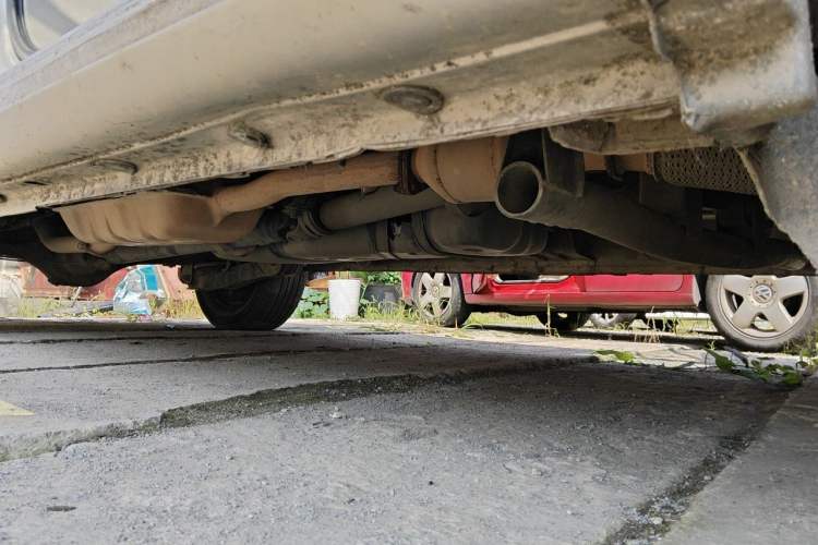 Used JAC Group Refine M5  Chassis Front Right