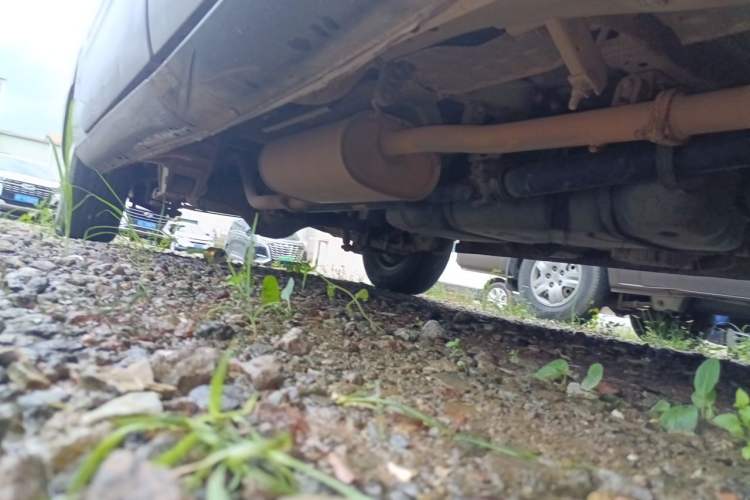 Used JAC Group Refine M5 2014 1.9T Diesel Manual Business Edition Chassis Front Right