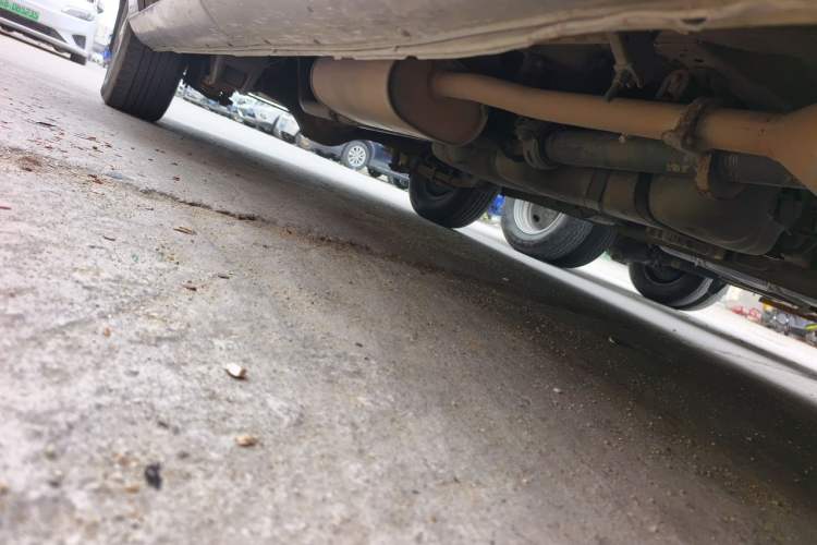 Used JAC Group Refine M5  Chassis Front Right