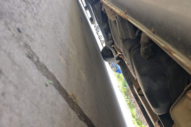 Used JAC Group Refine M5  Chassis Rear Left