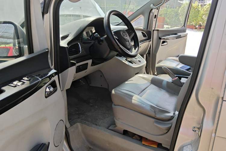 Used JAC Group Refine M5  Driver Seat