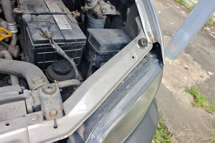 Used JAC Group Refine M5  Engine Bay Left