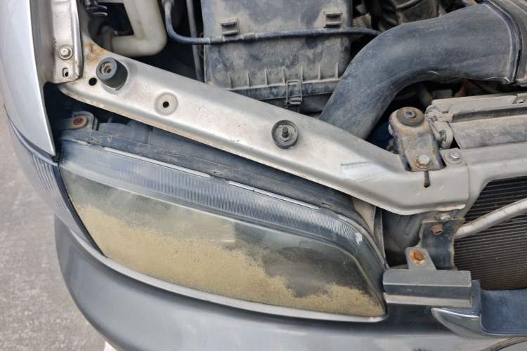 Used JAC Group Refine M5  Engine Bay Right