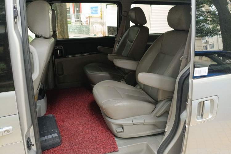 Used JAC Group Refine M5 2014 1.9T Diesel Manual Business Edition Interior 4