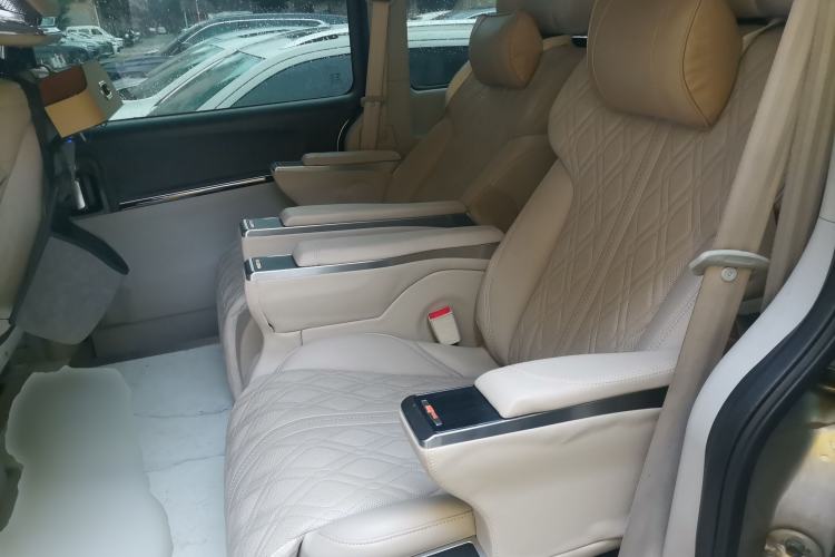 Used JAC Group Refine M5 2014 2.0T Gasoline Automatic Business Edition Left Rear Seat