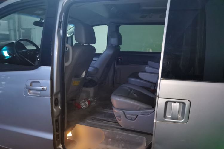 Used JAC Group Refine M5 2014 Colorway 2.0T Gasoline Automatic Business Edition Left Rear Seat