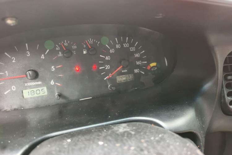 Used JAC Group Refine M5  Odometer Close Up