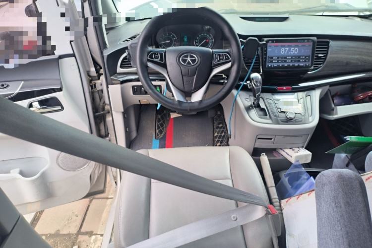 Used JAC Group Refine M5 2014 2.0T Gasoline Automatic Business Edition Steering Wheel