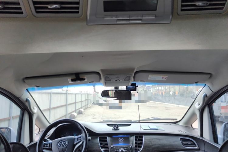 Used JAC Group Refine M5 2014 Colorway 2.0T Gasoline Automatic Business Edition Headliner