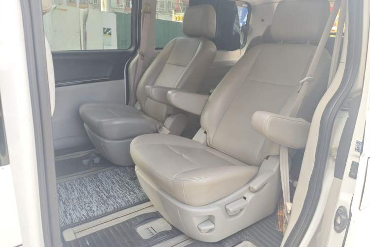 Used JAC Group Refine M5 2014 Colorway 2.0T Gasoline Manual Business Edition Left Rear Seat