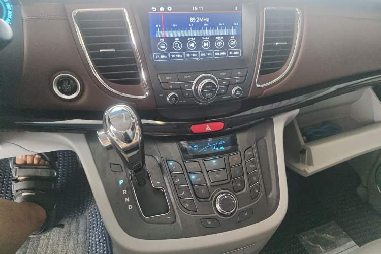 Used JAC Group Refine M5 2016 2.0T Gasoline Automatic Business Edition Audio And AC Panel