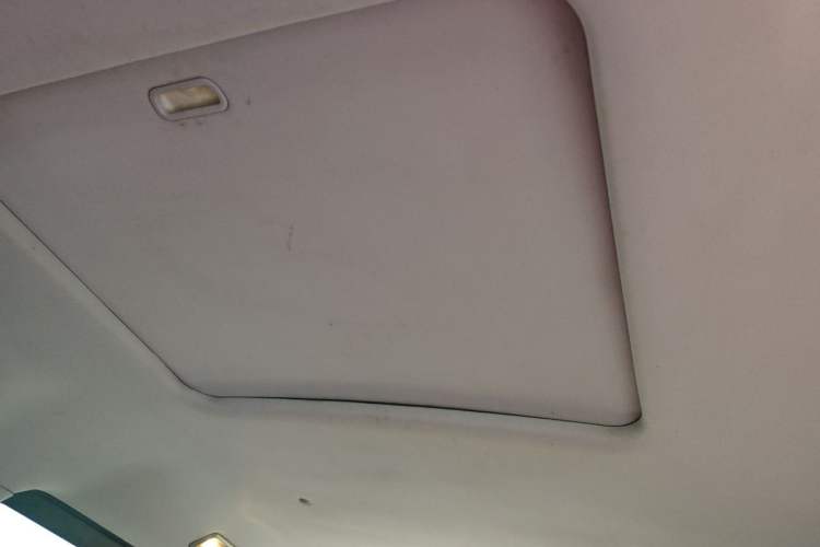 Used JAC Group Refine M5 2016 2.0T Gasoline Automatic Business Edition Headliner