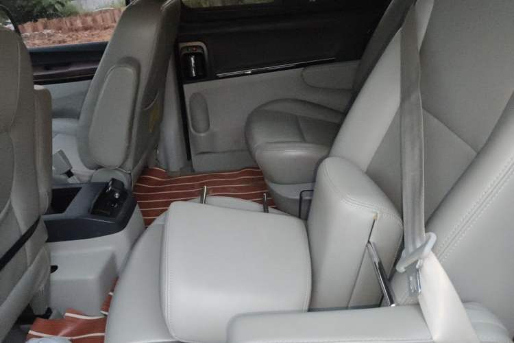 Used JAC Group Refine M5 2016 2.0T Gasoline Automatic Business Edition Left Rear Seat