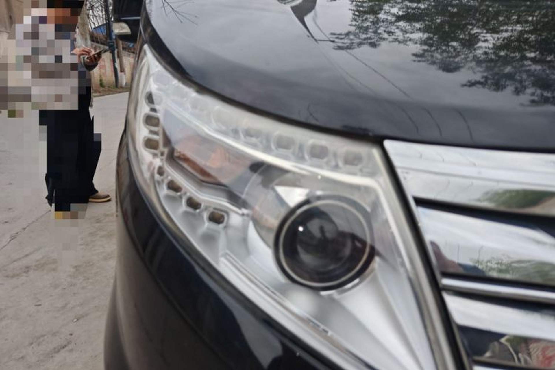Used JAC Group Refine M5 2016 2.0T Gasoline Automatic Business Edition Right Front Headlight