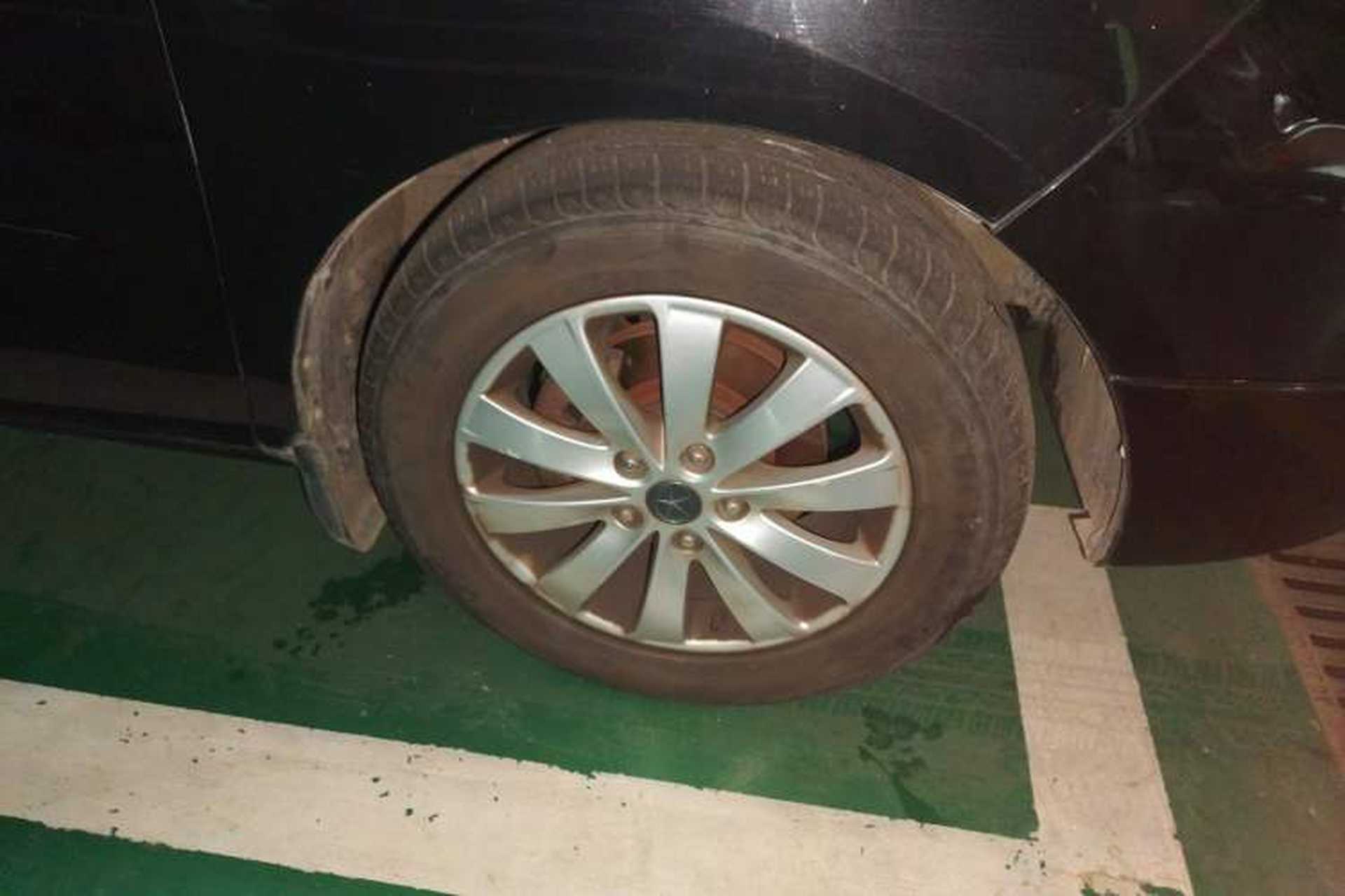 Used JAC Group Refine M5 2016 2.0T Gasoline Automatic Business Edition Right Front Wheel Hub