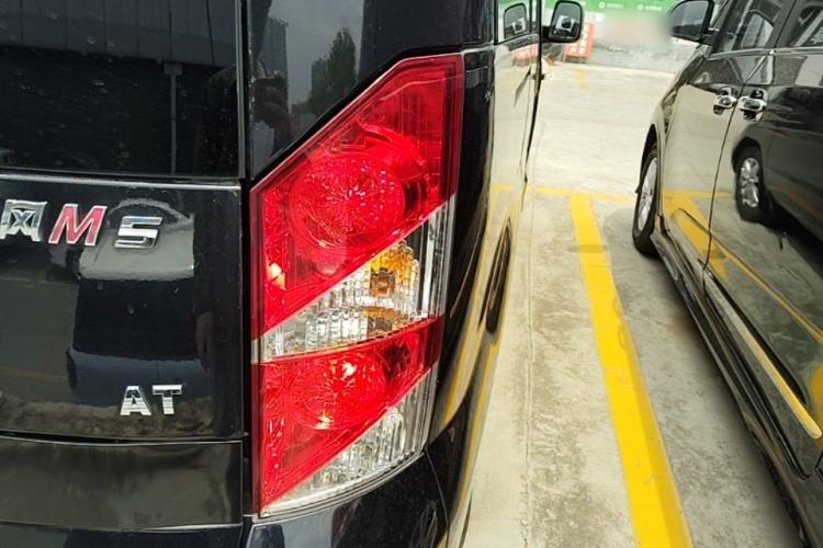 Used JAC Group Refine M5 2016 2.0T Gasoline Automatic Business Edition Right Rear Taillight