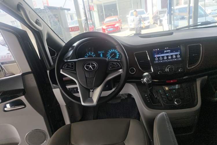 Used JAC Group Refine M5 2016 2.0T Gasoline Automatic Business Edition Steering Wheel