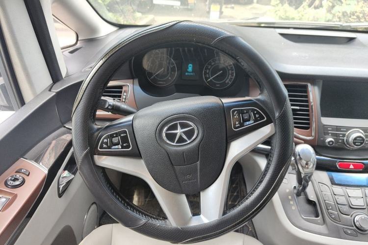 Used JAC Group Refine M5 2016 2.0T Gasoline Automatic Business Edition Steering Wheel