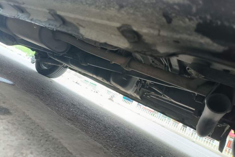 Used JAC Group Refine M5 2016 1.9T Diesel Manual Business Edition Chassis Front Right