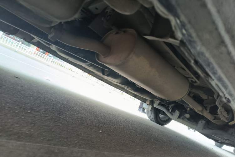 Used JAC Group Refine M5 2016 1.9T Diesel Manual Business Edition Chassis Rear Right