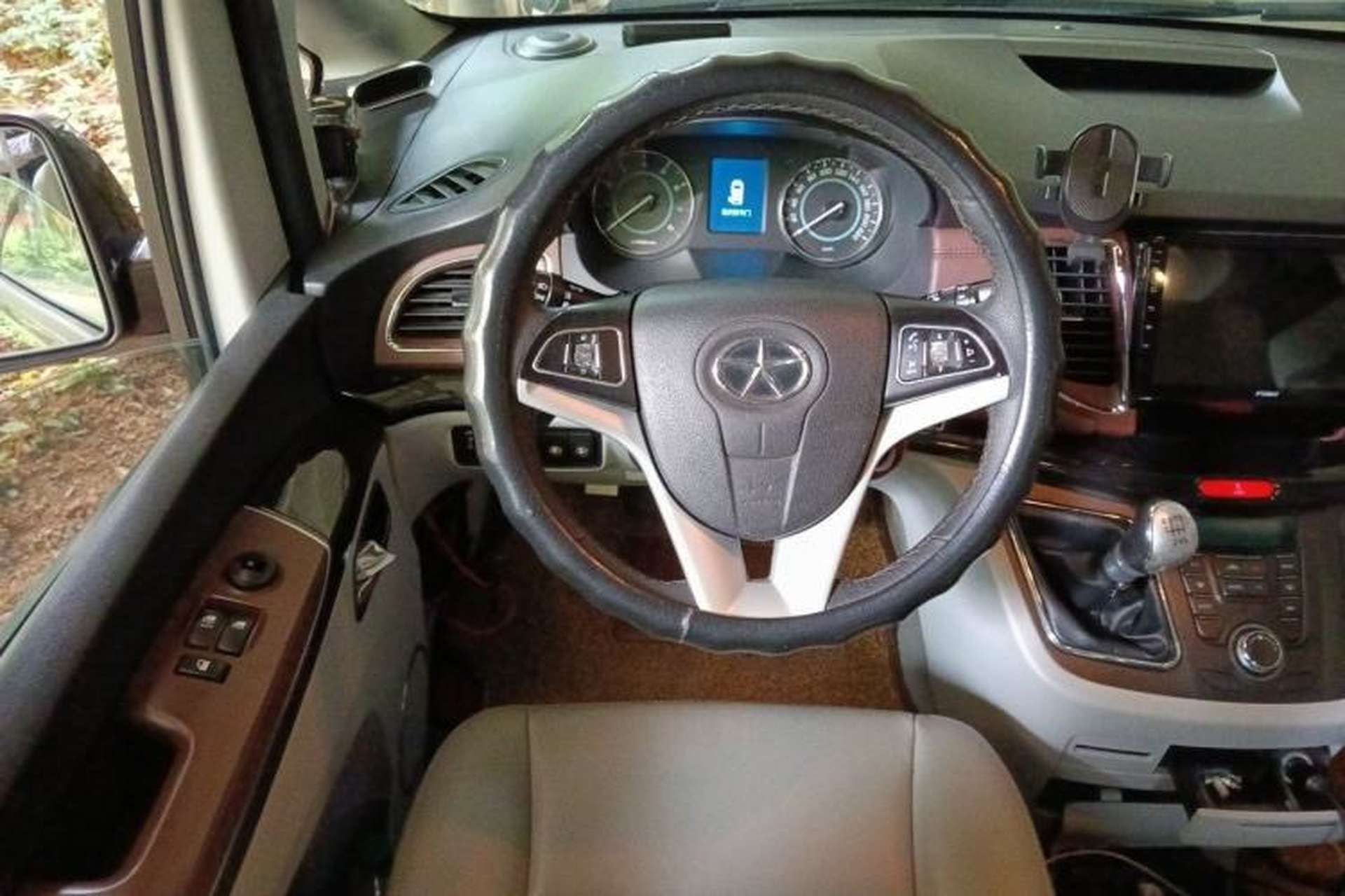 Used JAC Group Refine M5 2016 2.0T Gasoline Manual Business Edition Steering Wheel