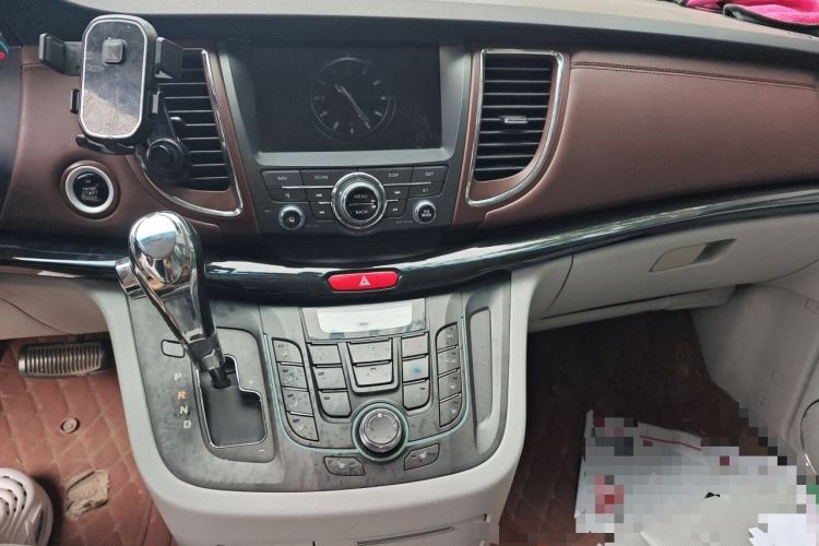 Used JAC Group Refine M5 2016 2.0T Gasoline Automatic Business Edition Audio And AC Panel
