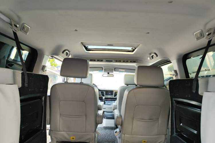 Used JAC Group Refine M5 2016 2.0T Gasoline Manual Business Edition Headliner