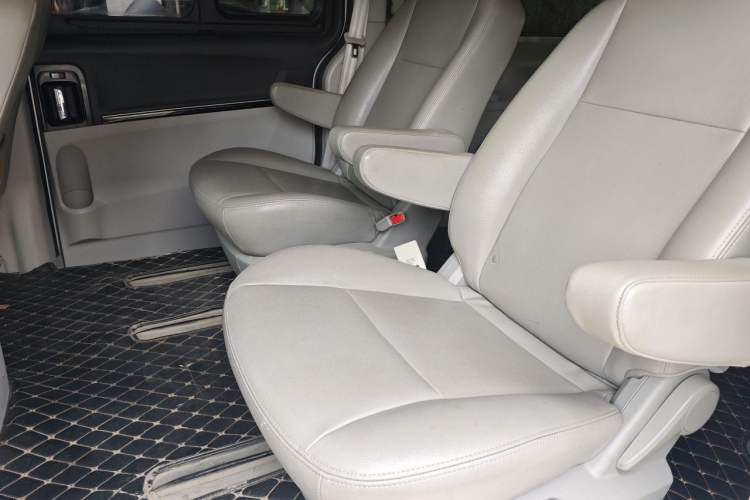 Used JAC Group Refine M5 2016 2.0T Gasoline Automatic Business Edition Left Rear Seat