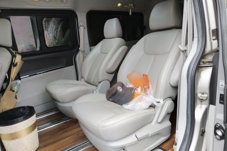 Used JAC Group Refine M5 2016 2.0T Gasoline Automatic Business Edition Left Rear Seat