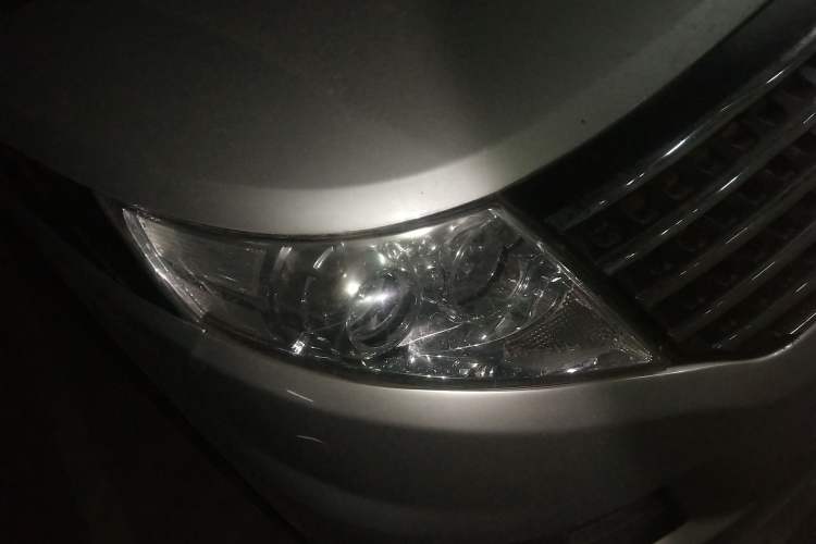 Used JAC Group Refine M5 2016 2.0T Gasoline Manual Business Edition Right Front Headlight