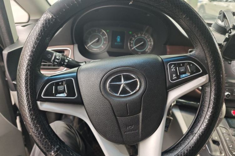Used JAC Group Refine M5 2016 2.0T Gasoline Automatic Business Edition Steering Wheel