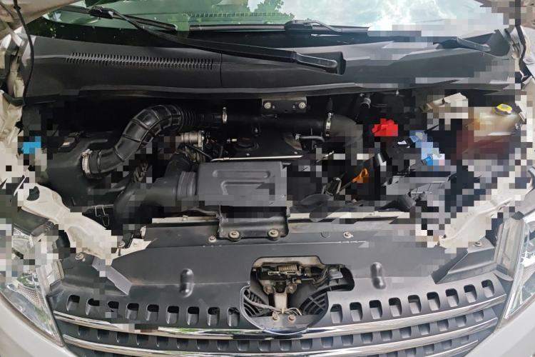 Used JAC Group Refine M5 2016 2.0T Gasoline Manual Business Edition Engine Bay