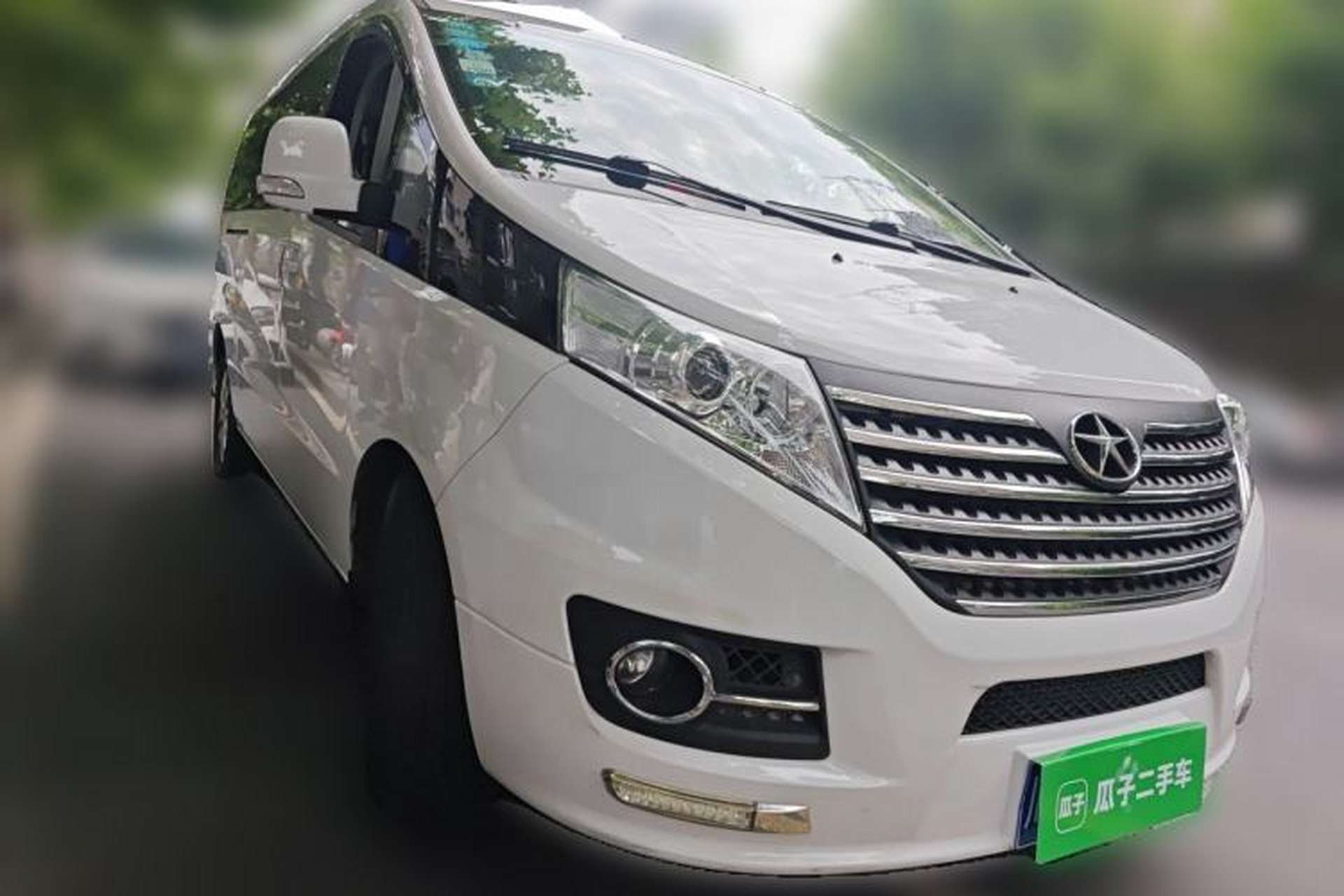 Used JAC Group Refine M5 2016 2.0T Gasoline Manual Business Edition Front Right 45 Deg