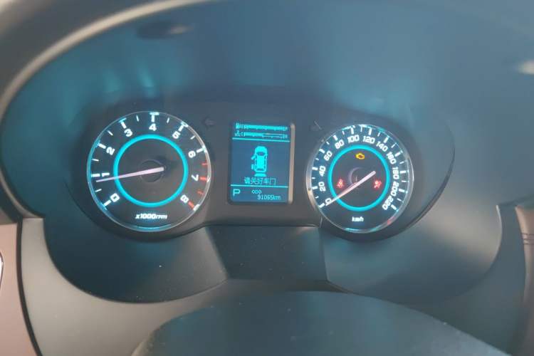 Used JAC Group Refine M5 2016 2.0T Gasoline Automatic Business Edition Instrument Cluster