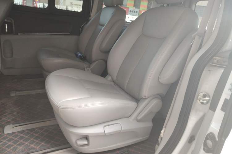 Used JAC Group Refine M5 2016 2.0T Gasoline Automatic Business Edition Left Rear Seat