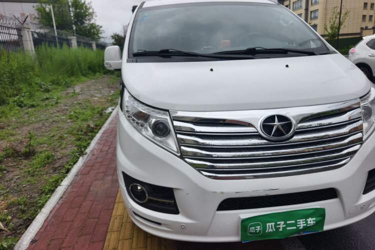 Used JAC Group Refine M5 2016 2.0T Gasoline Automatic Business Edition Right Front Headlight