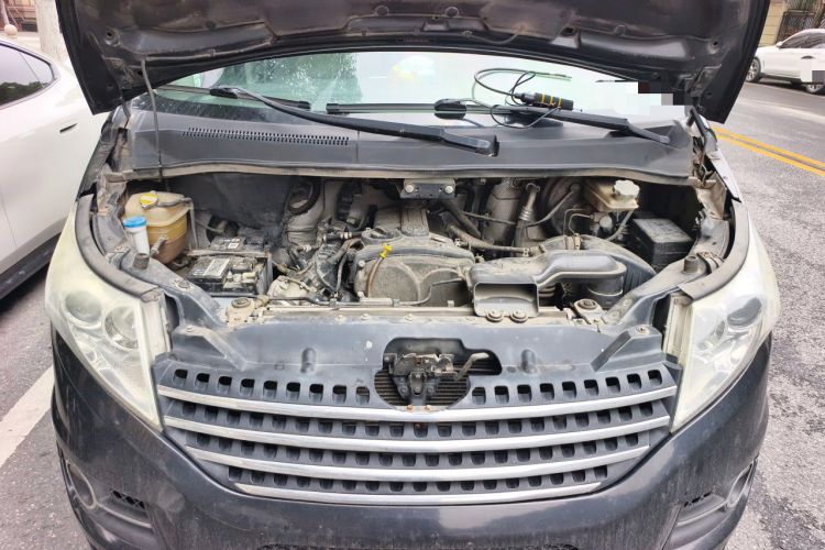 Used JAC Group Refine M5 2017 2.0T Gasoline Dual-Clutch Business Edition Engine Bay