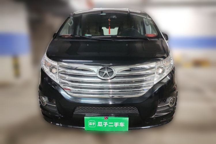 Used JAC Group Refine M5 2017 2.0T Gasoline Automatic Prestige Edition Front