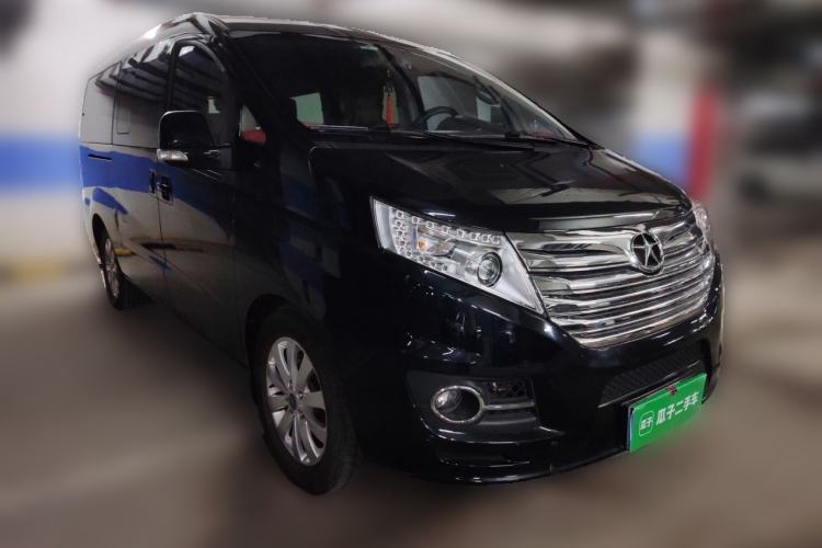 Used JAC Group Refine M5 2017 2.0T Gasoline Automatic Prestige Edition Front Right 45 Deg